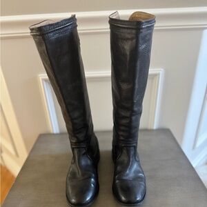 Frye Paige Trapunto 76140 Tall Riding Boot. Black Pebble Leather Size 9